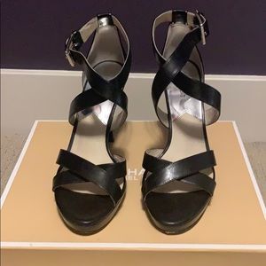 MK size 9 platform heel